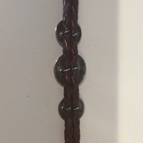 Vintage leather bracelet with SS CONCHOS - Picture 7 of 8